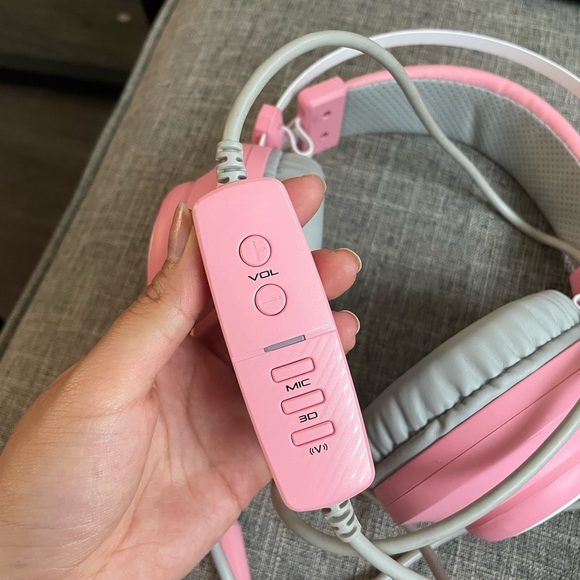 Pink Girl Gamer Headset - Picture 3 of 4